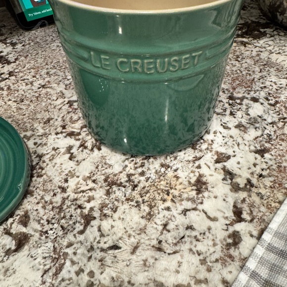 Le Creuset large utensil crock in green/light green - Picture 2 of 3